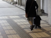 「バスもタクシーも見つからず、助けを求めた旅先の幼稚園。事情を説明すると園長が『貴女...』」（千葉県・70代以上女性）