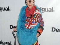 アイリス・アプフェル