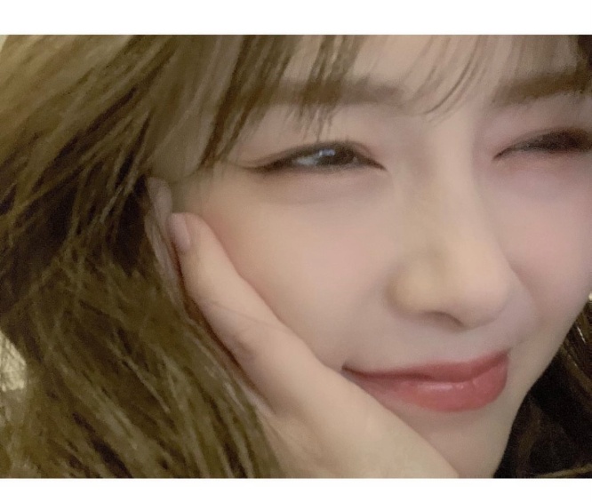 Instagram:白石麻衣(m.shiraishi.official)より