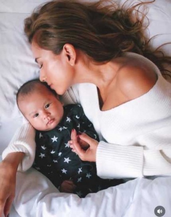 Instagram:MALIA.(@official.malia)より