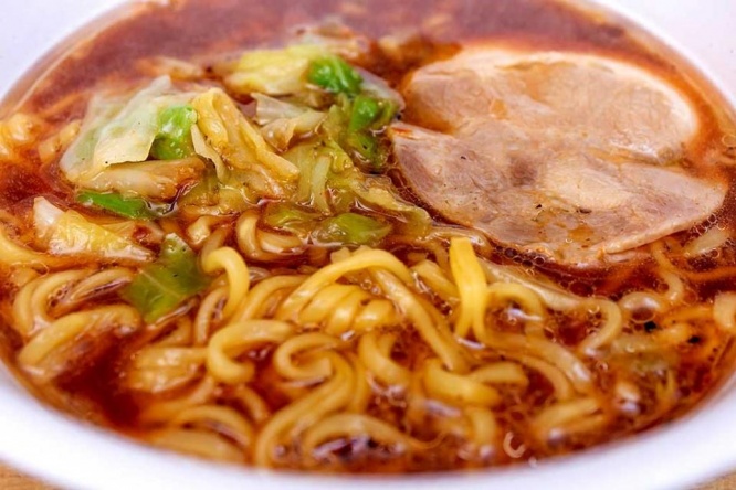 濃い飴色のスープ