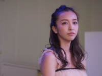 板野友美インスタグラムより。