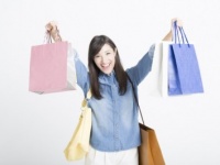 男性が“結婚はないな”と思う金使いが荒そうな女性の特徴