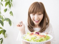 男性に聞いた！　彼女の食事制限のダイエットにつきあったことはある？