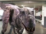 超絶ドッキリ動画！　もし、駐車場に恐竜がいたらどうなるのか？