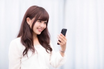 女子が語る！　「LINE」が恋の進展に役立つ理由6つ