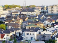 新たに引っ越してきたお隣が...（画像はイメージ）