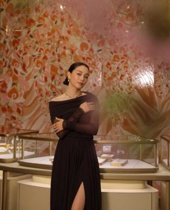 Instagram:蛯原友里(@yuri_ebihara)より