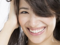 ハートにドキュン！「キレイだね」と触られてドキッとするのは「髪の毛」or「顔の肌」？