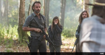 『ウォーキング・デッド』シーズン8、初回エピソードは「アクション満載」で「大満足できる」とプロデューサーが太鼓判