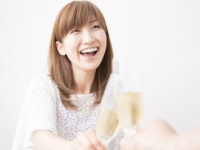 これでイチコロっ！　男性に絶対おごってもらえる「鉄板フレーズ」6つ