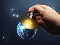 地球の奥深くに「海」マントル層に大量の水がある可能性