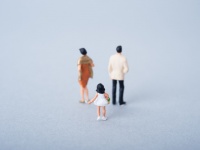 平子理沙　事務所が吉田栄作との離婚問題を認める。年内にもありえる
