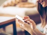 好きな人に送るLINEのきっかけは？　片思い成就のためのきっかけ作り