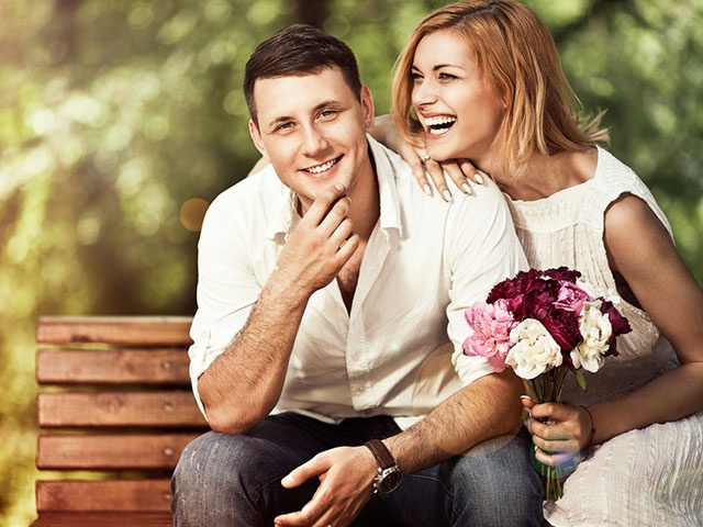 グチは封印！男性が「本命」にしたい女性だけにするピュア行動3つ