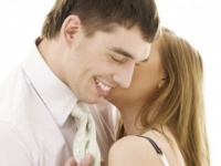 【保存版】男女別「モテる声」の特徴＆「モテる声」の作り方