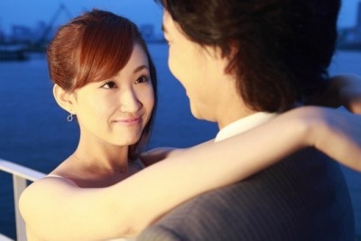 男慣れしてるっ！　駆け引き上手な女性の特徴・6選