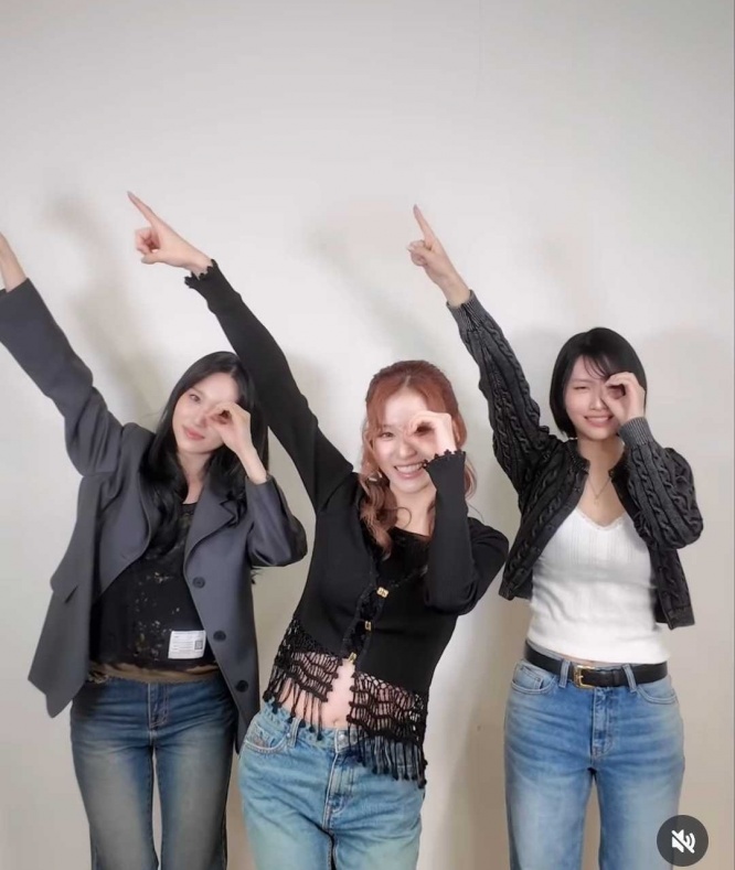 Instagram:TWICE JAPAN OFFICIAL(@jypetwice_japan)より