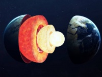 地球の内核に異変。西側と東側で偏って成長していることが判明