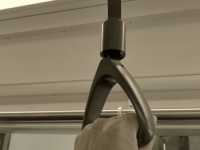 「女子大生時代にジャージで電車に乗ってたら、正面の人との間に男の人が割り込んできて...」（兵庫県・30代女性）