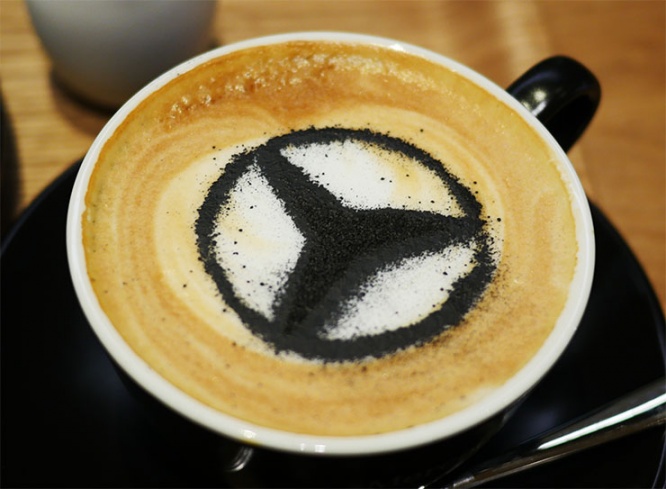 mercedes-benz4