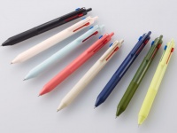新しい!!　ジェットストリーム、黒インク増量の多色ボールペン発売