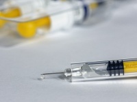 インフルエンザ・ワクチンを腫瘍に注射することで、がん細胞を減らすことができるとする研究結果（米研究）