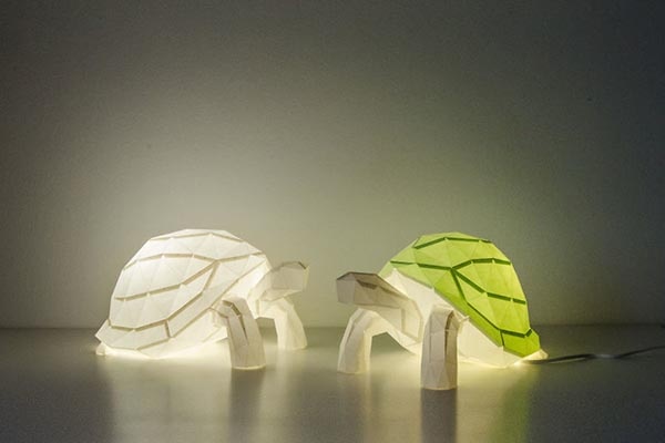 origami-inspired-wildlife-paper-lamps-3w600