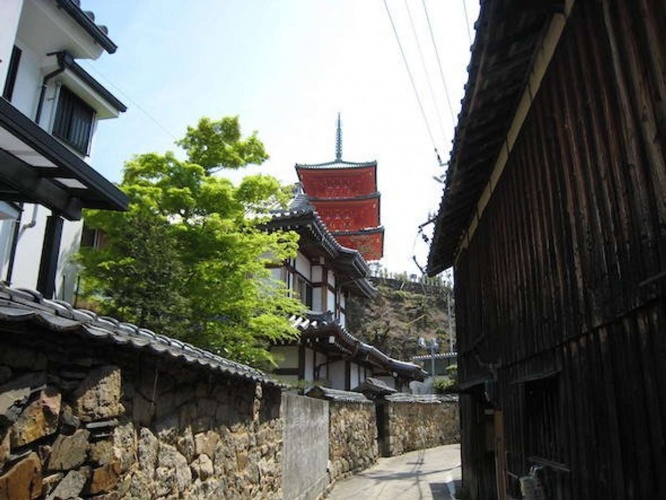 土庄町「迷路のまち」(画像提供:土庄町商工観光課)