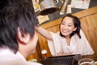 今夜はこの娘を狙うかな!!　男性が合コンで好印象を受ける女性の自己紹介4つ！