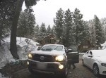 こりゃビビる！　運転席に乗ろうとしたら、まさかの〇〇〇が出てきた！