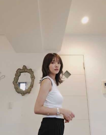 Instagram:夏菜(@natsuna_official)より