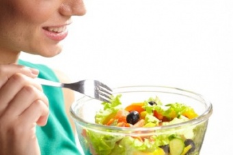 外食が続いても大丈夫!?　偏った栄養バランスを私は○○で調整する！