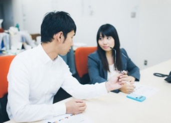 働く男子が認める「教え上手な人」の特徴・6つ