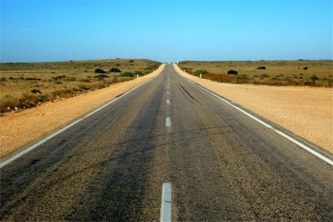 世界の絶景 世界で最も長い真っ直ぐな道 オーストラリアのエア ハイウェイ Eyre Highway デイリーニュースオンライン