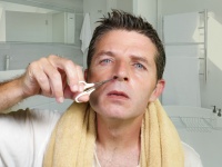 鼻毛の長さで表した世界大気汚染MAP「鼻毛地図」