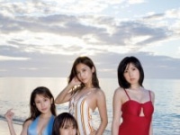 ミスFLASH2021 左から名取くるみ、霧島聖子、益田アンナ、高槻実穂⒞光文社／週刊『FLASH』　写真◎岩松喜平