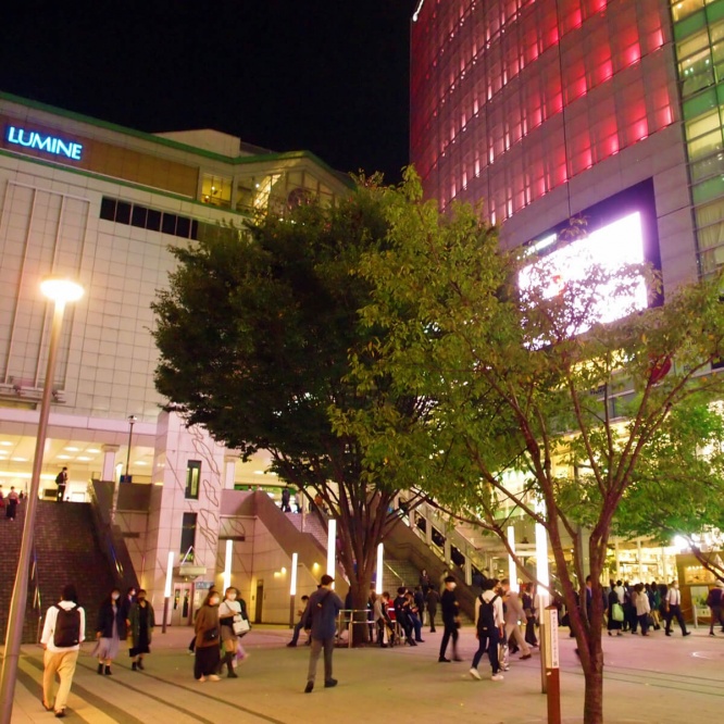 "まん防"どこ吹く風！「路上飲み」で急性アル中増加の実態