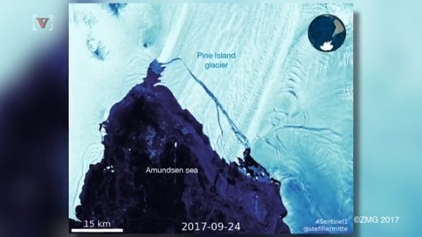巨大氷山が南極から分離！面積はニューヨーク・マンハッタン島の約4倍