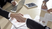 社会人生活に憧れを持っている現役大学生は約5割！ 「エネルギッシュに働きたい」