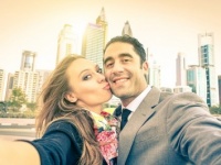 そいつ絶対待ってますよー！　同性が教える、女性に引っ張られるのが好きな受け身男性の特徴4つ！