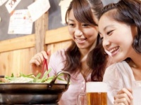 こりゃー惚れるわ！　合コンで即好きになる「女性の気遣い」5つ