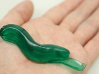 ナメクジの粘液から内臓の止血を行う強力な接着剤が開発される（米研究）