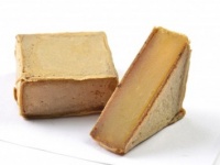 【東京土産】粋を感じる江戸和菓子。自然な甘みで、焼き芋のような香ばしさの「芋きん」