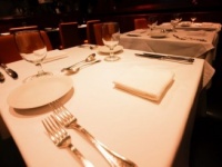 男子が好感を持つ！　食事デートでの女子の言動・6選