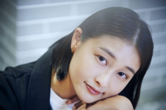 「立ち止まるのは悪いことじゃない」アイドル・和田彩花が“好き”と“仕事”を両立できるワケ