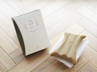 洗いながらマッサージ!?　今韓国で話題の「“カッサ型”ボディソープバー」を試してみた