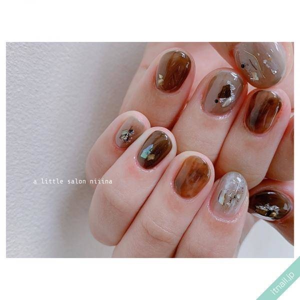 a little salon niiina