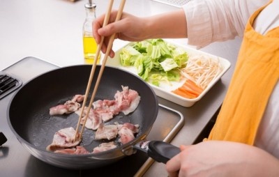 優位に立ちたい？　彼女に料理の腕前で負けたくない男子●●％