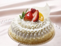 押切もえ　山田優にサプライズケーキ
